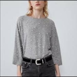 ZARA Trafaluc - Pearl Embellished So Soft Gray Boxy Sweater - Women's Large